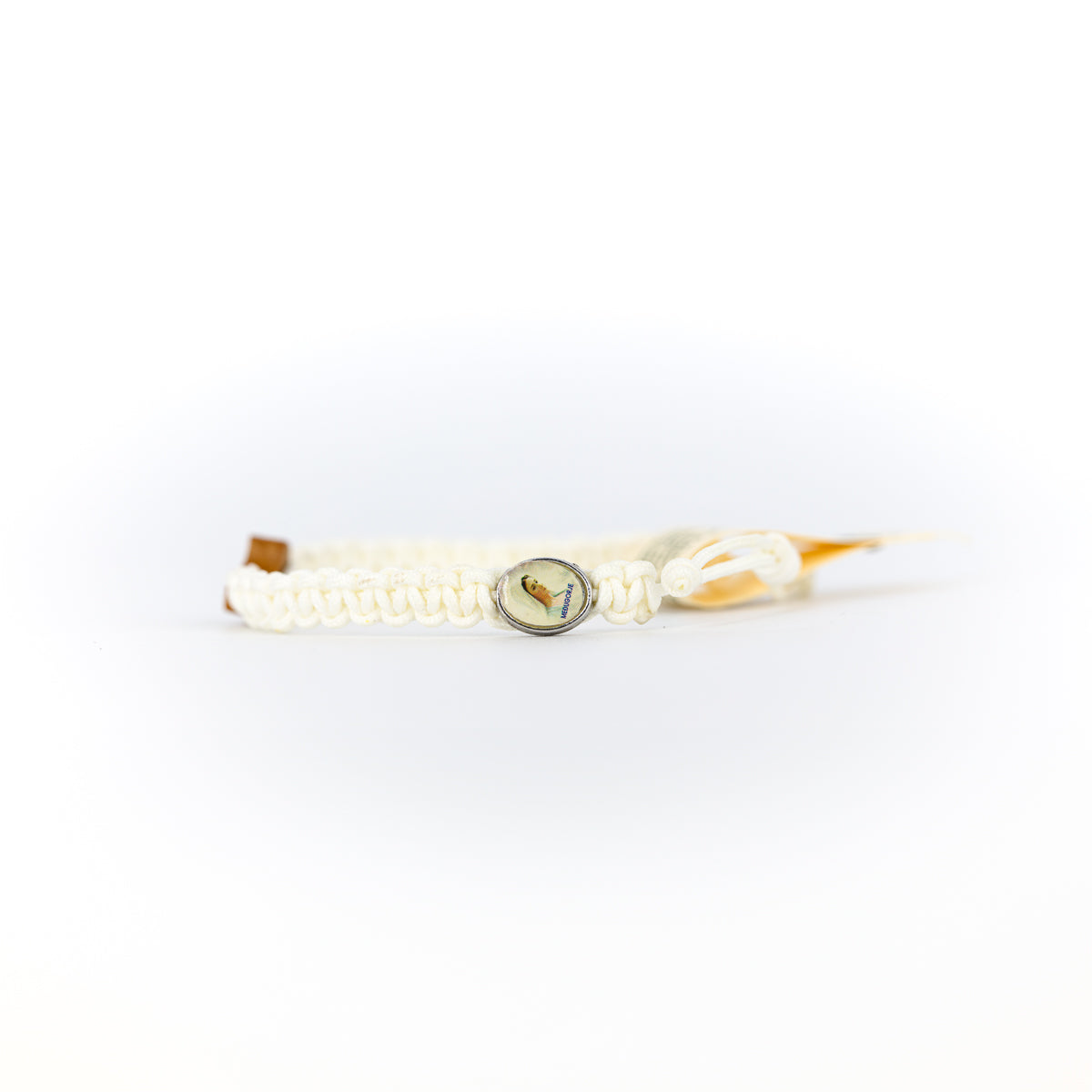 Pulseras de macramé Medugorje en varios colores