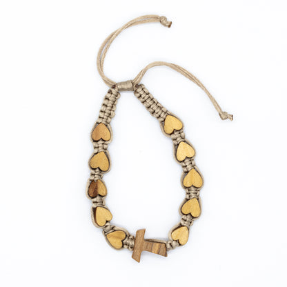 Pulsera tejida cruz Tao con corazones, Medugorje