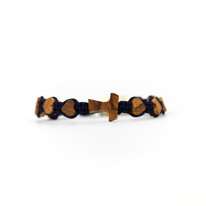 Pulsera tejida cruz Tao con corazones, Medugorje