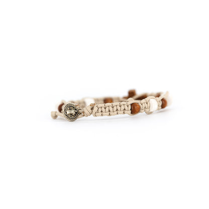 Pulsera tejida Cruz Tao con cuentas de madera y metal, Medugorje