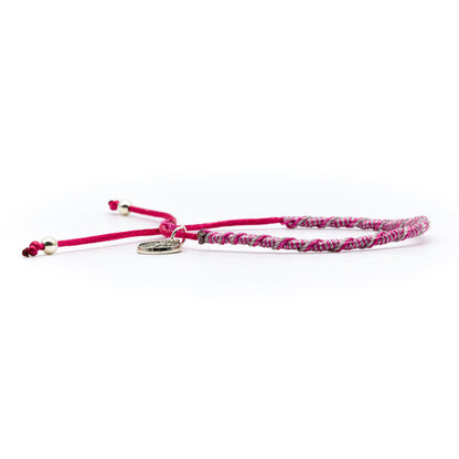 Pulsera popote San Benito con hilo de colores variados