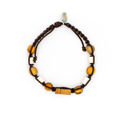 Pulsera tejida cruz Tao con cuentas de madera y piedra