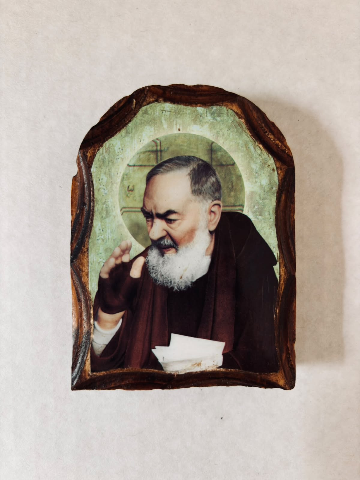 Imagen de madera Padre Pio